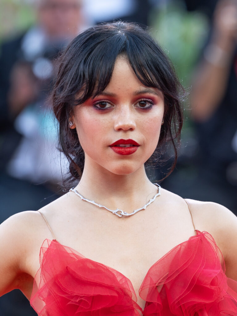 Jenna Ortega no UCM